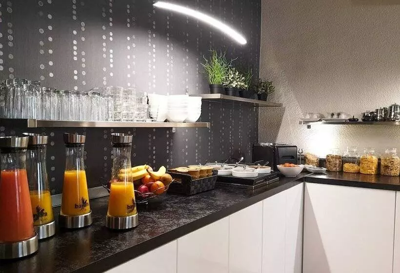 هتل Hôtel Spa Les Alpes