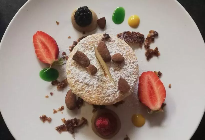 هتل Hôtel Spa Les Alpes