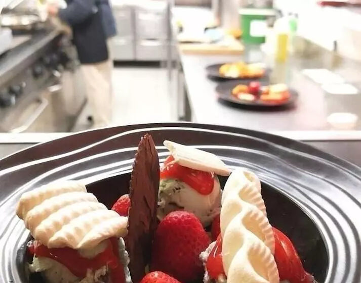 هتل Hôtel Spa Les Alpes