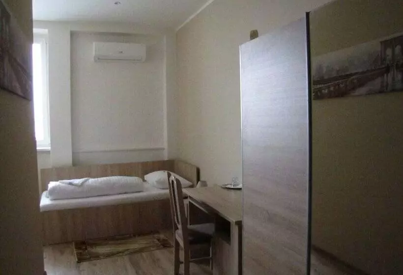 בית מלון כפרי Hubert Nove Zamky