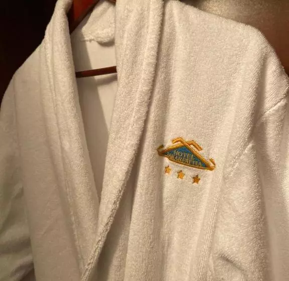 هتل Intourist Zakarpattia