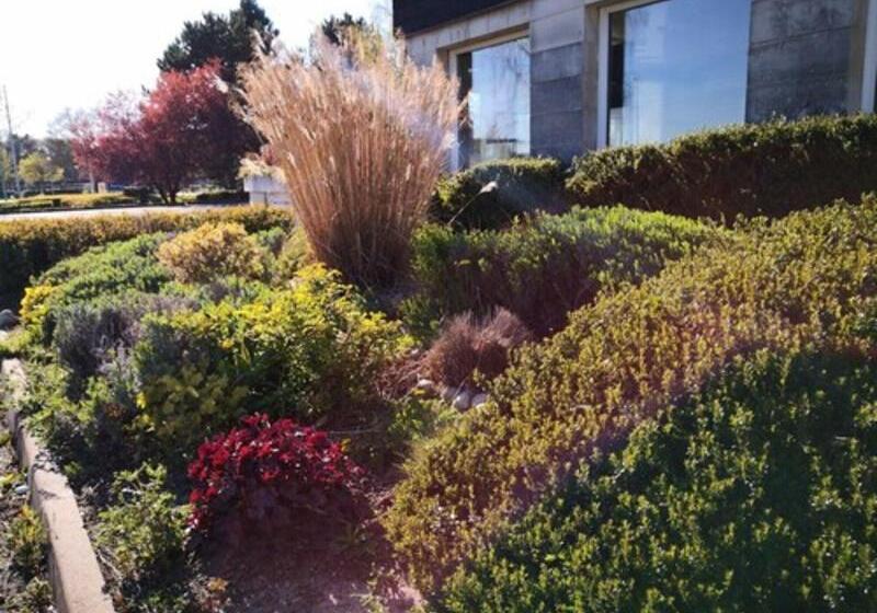 בית מלון כפרי Kyriad Laon