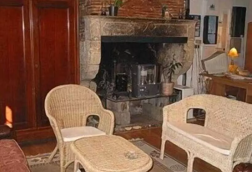 酒店 Logis Auberge La Cremaillere