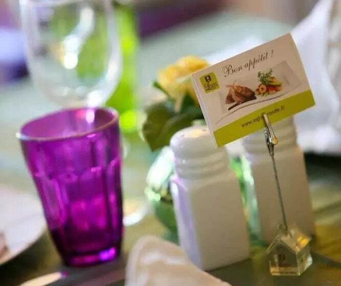 酒店 Logis Auberge La Cremaillere