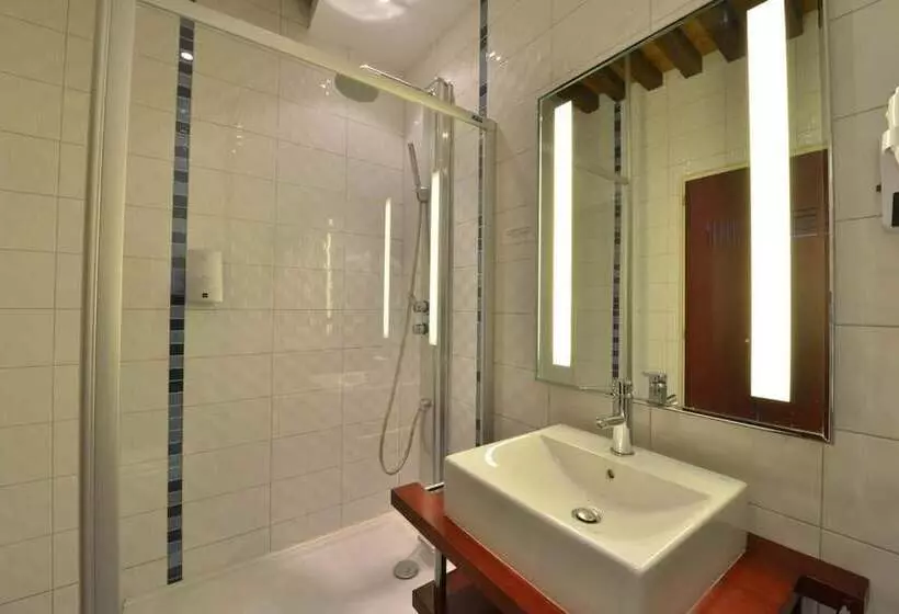 Hotel Relais De La Cote D Or