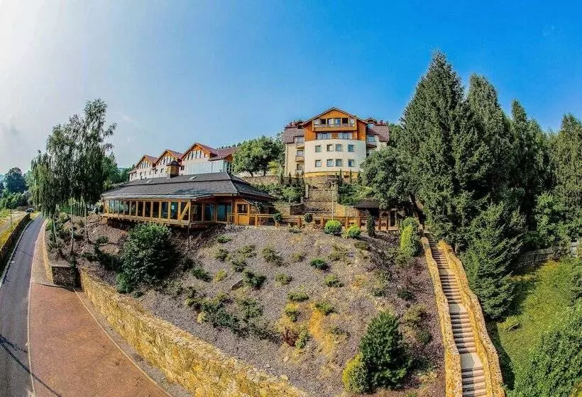 Szálloda & Medi Spa Biały Kamień