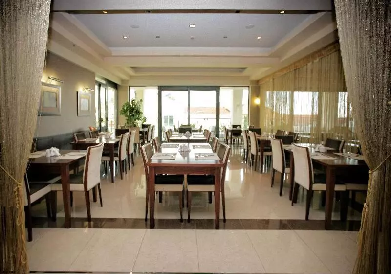 هتل Monte Casa Spa & Wellness