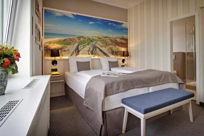 Отель Sylter Domizil