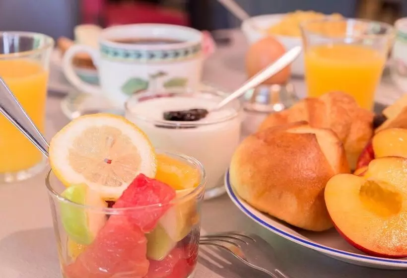 호텔 The Originals City, Hôtel La Siesta, Annonay Est