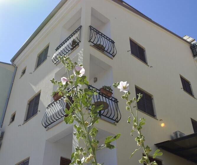 בית מלון כפרי Pansion Exclusive