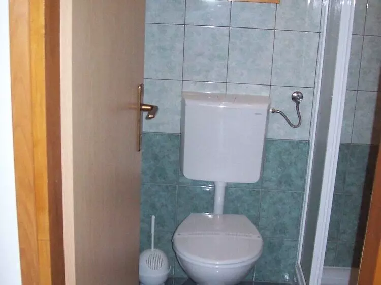 Отель Pansion Exclusive