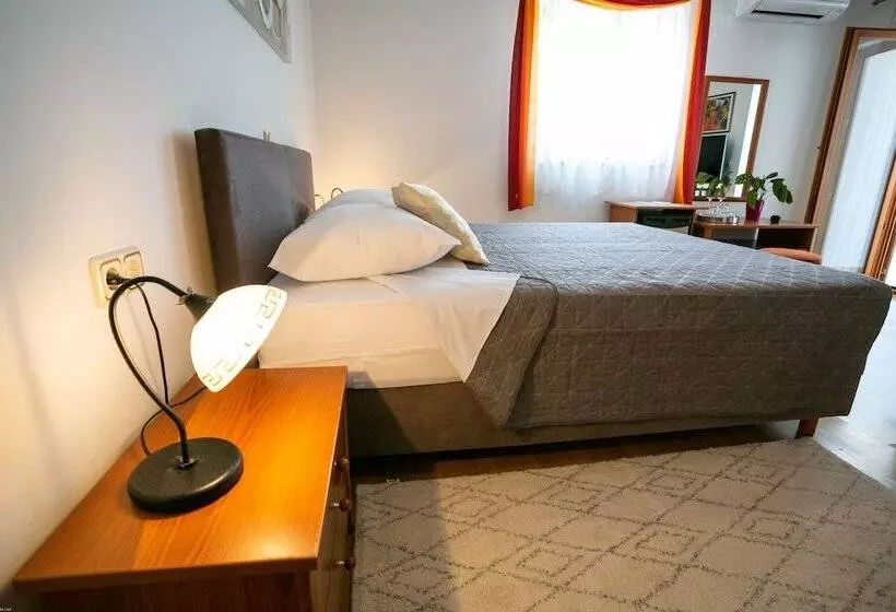 Отель Pansion Exclusive