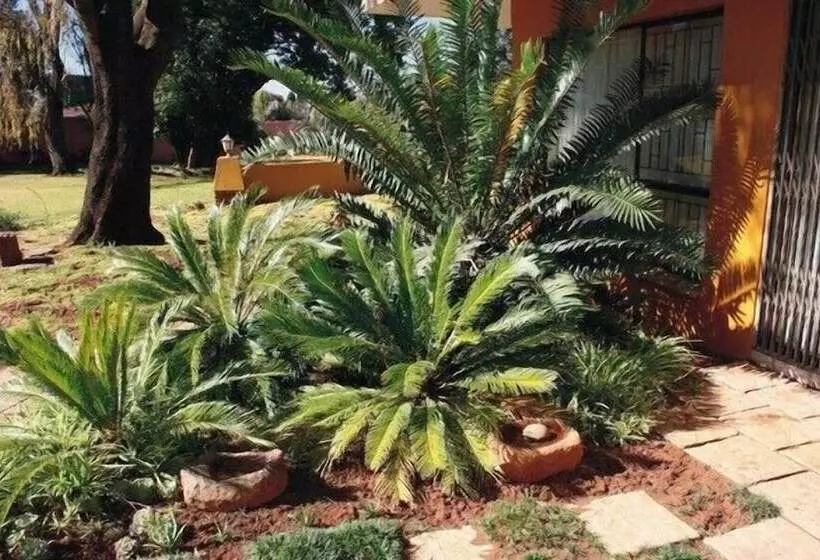 Nomndeni Lodge Zamabhele