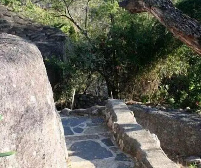 Nomndeni Lodge Zamabhele