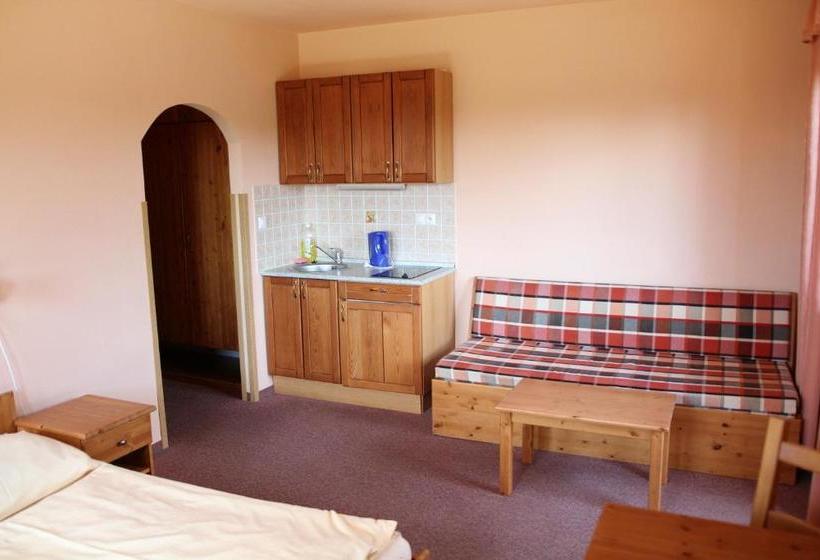 膳宿费 Schneeberg Apartmany