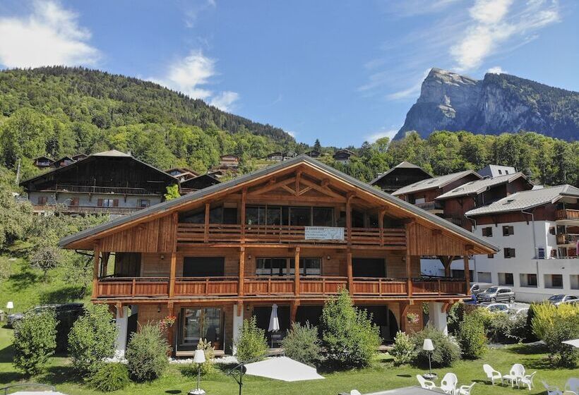 إقامة Logis Hotel Gai Soleil