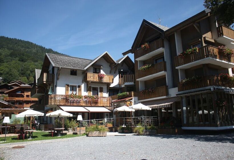 إقامة Logis Hotel Gai Soleil