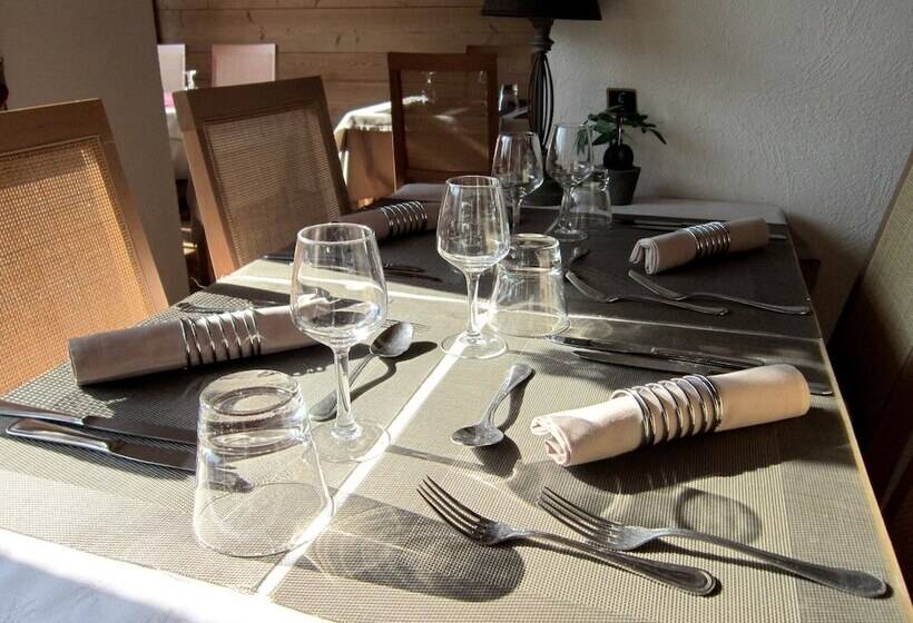 إقامة Logis Hotel Gai Soleil