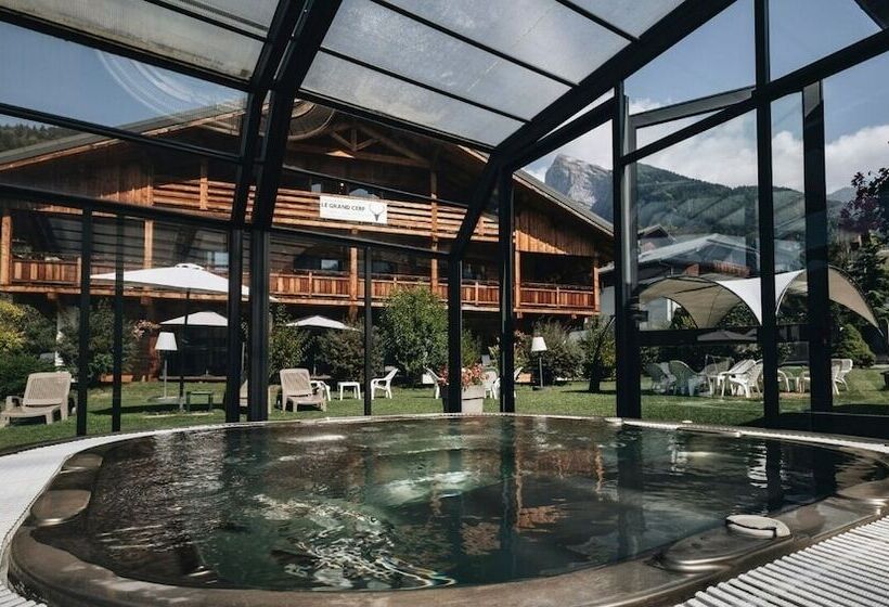 إقامة Logis Hotel Gai Soleil