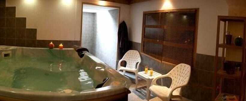 إقامة Logis Hotel Gai Soleil