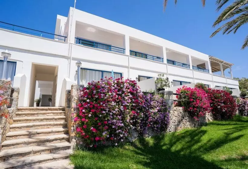 استراحتگاه Vrachia Beach Hotel & Suites   Adults Only