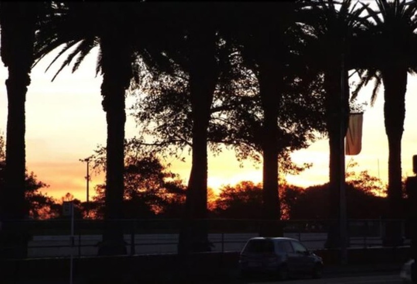 The Esplanade Motel & Conference Centre