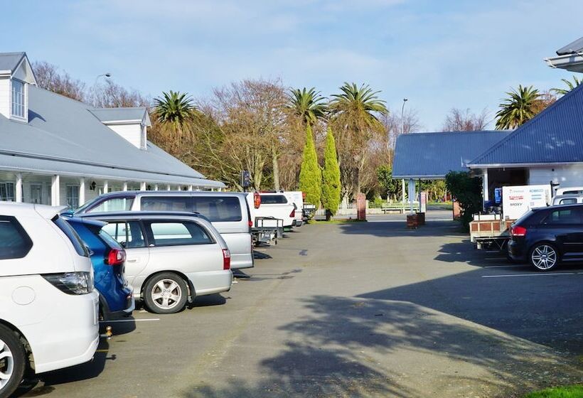 The Esplanade Motel & Conference Centre