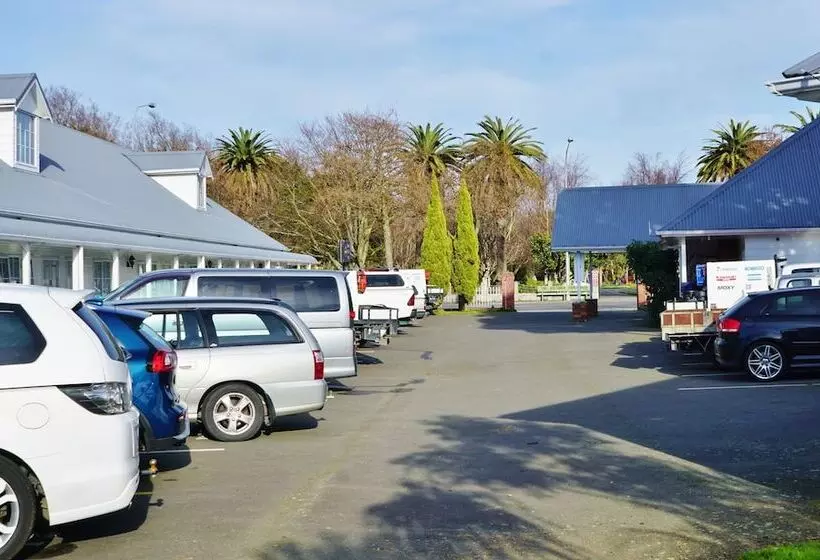 The Esplanade Motel & Conference Centre