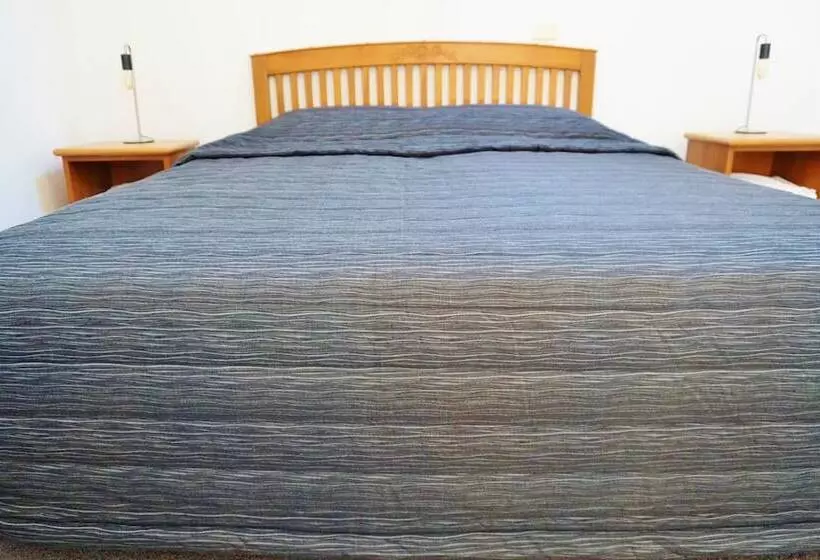 The Esplanade Motel & Conference Centre