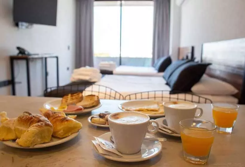 ホテル Days Inn Devoto