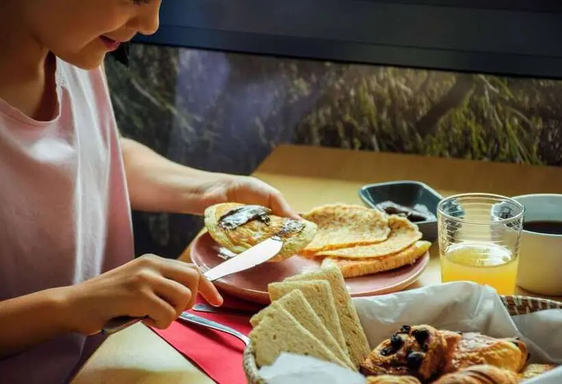 B&B HOTEL Rodez Bourran