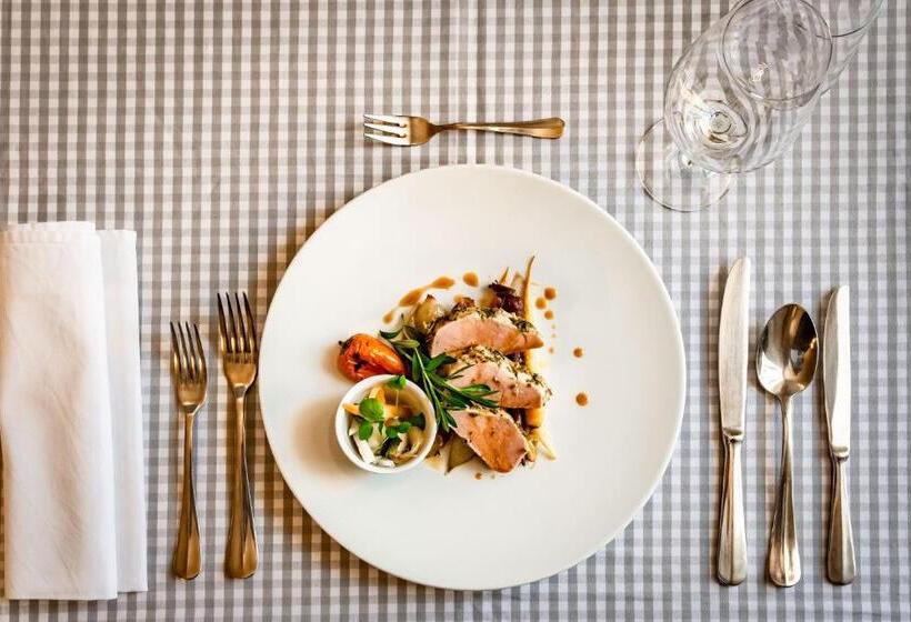 Boutique Hotel Swisshouse