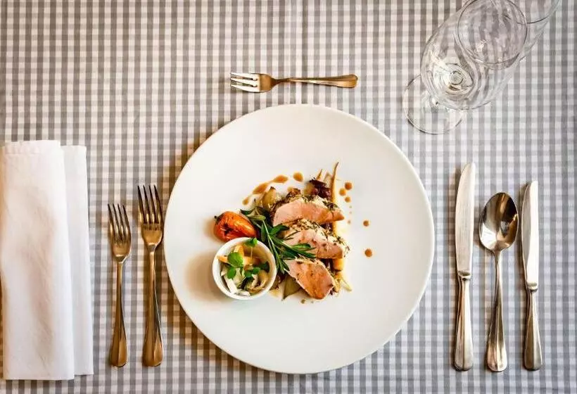 Boutique Hotel Swisshouse