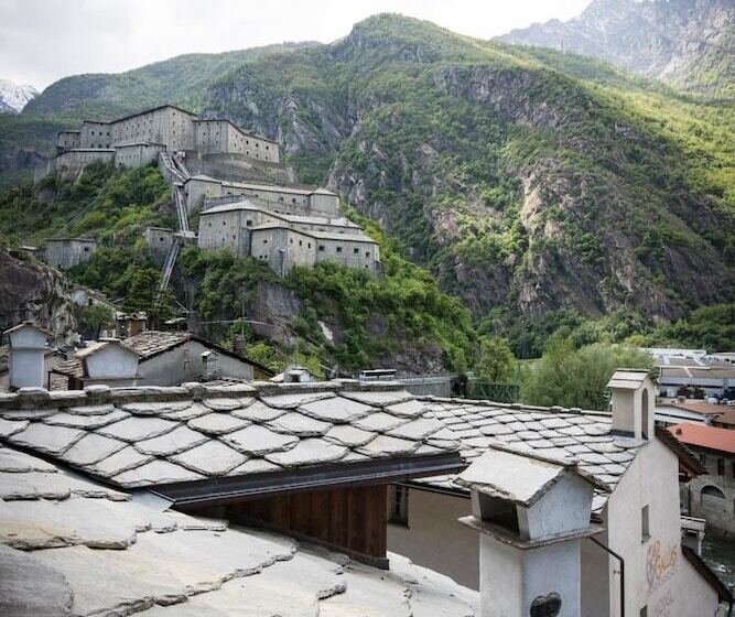 Отель Ad Gallias