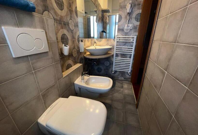 فندق Albergo Di Murlo