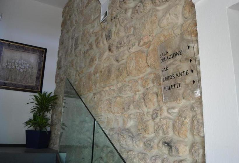 ホテル Albergo Umbria