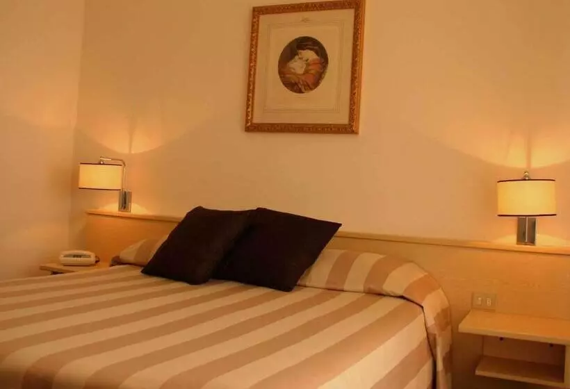 Отель Ancora Riviera