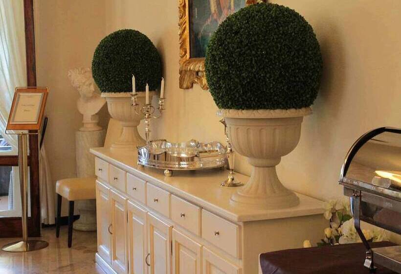 فندق Ancora Riviera