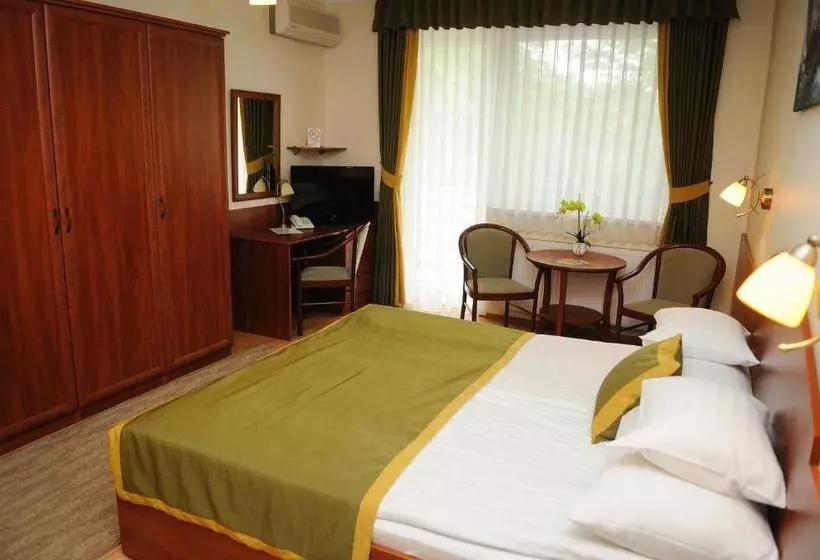 Hotel Apartman Bella