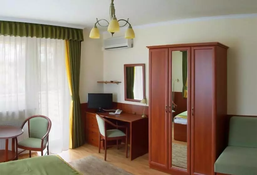 Hotel Apartman Bella