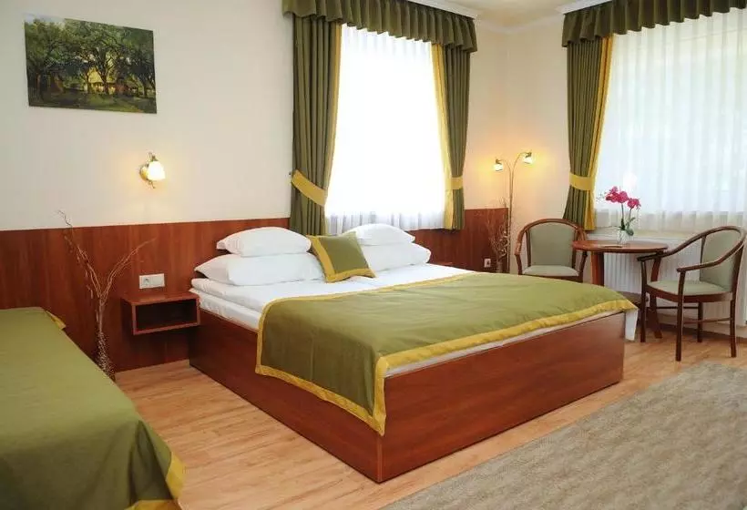 Hotel Apartman Bella