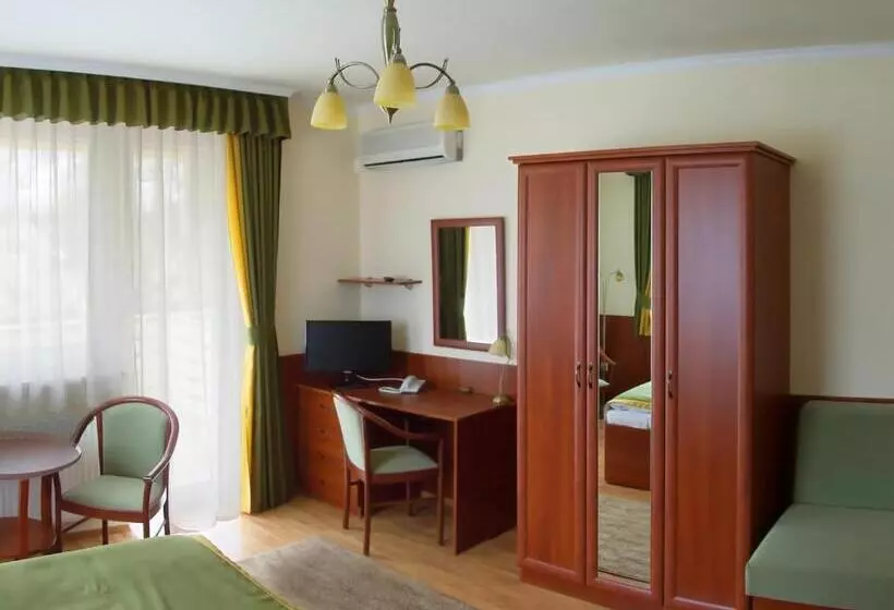 Hotel Apartman Bella