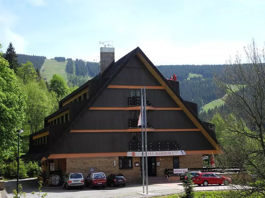 هتل Barbora