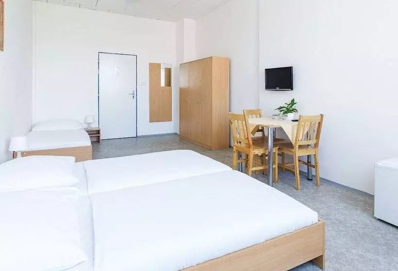 Hotelli City Hostel Brno