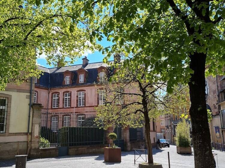 בית מלון כפרי Deltour Hôtel   L Adresse Ruthénoise