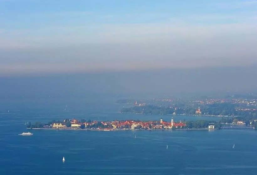 فندق Garni Brugger