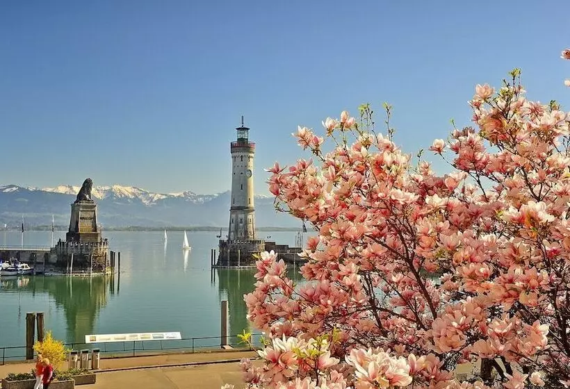 فندق Garni Brugger