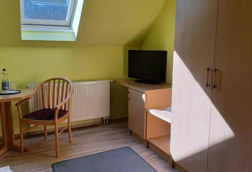 ホテル Haus Waldesruh