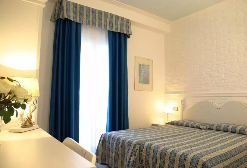 ホテル La Goletta