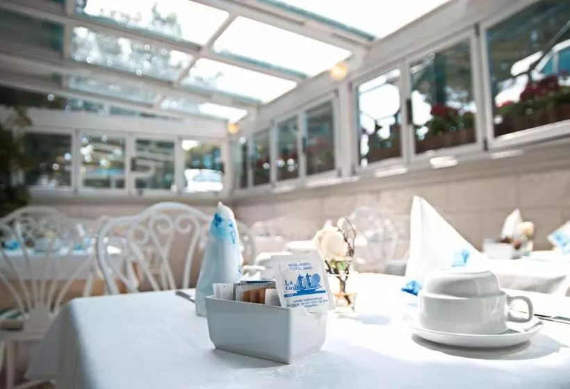 ホテル La Goletta